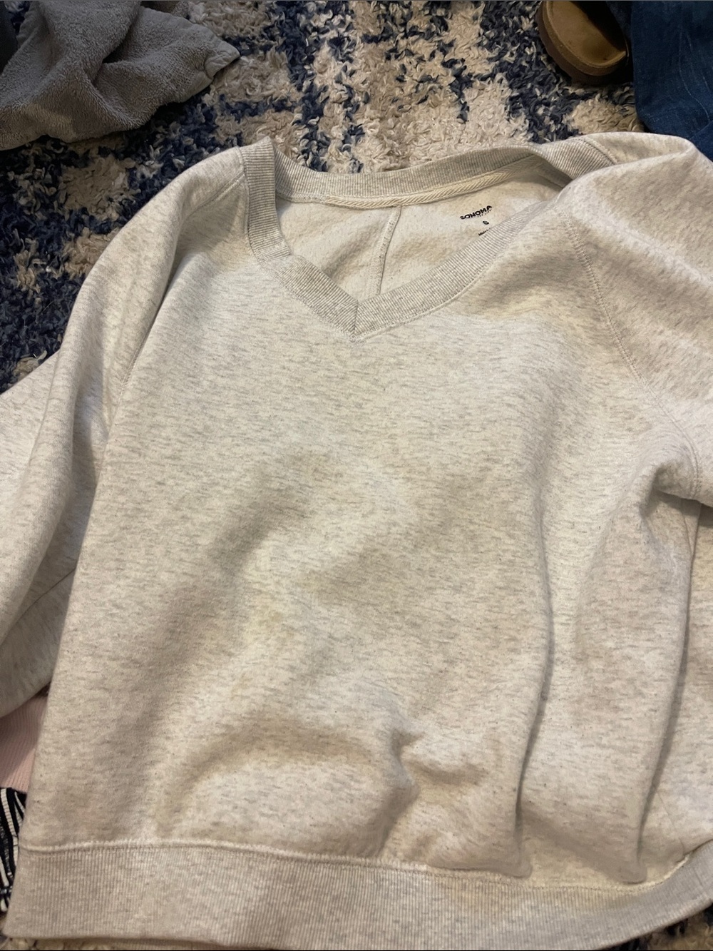 Soma Light Gray Men's V-Neck Sweater